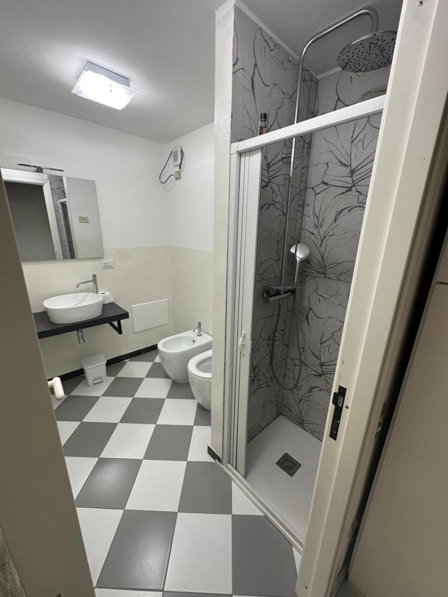 San Giacomo Rooms Cagliari Extérieur photo